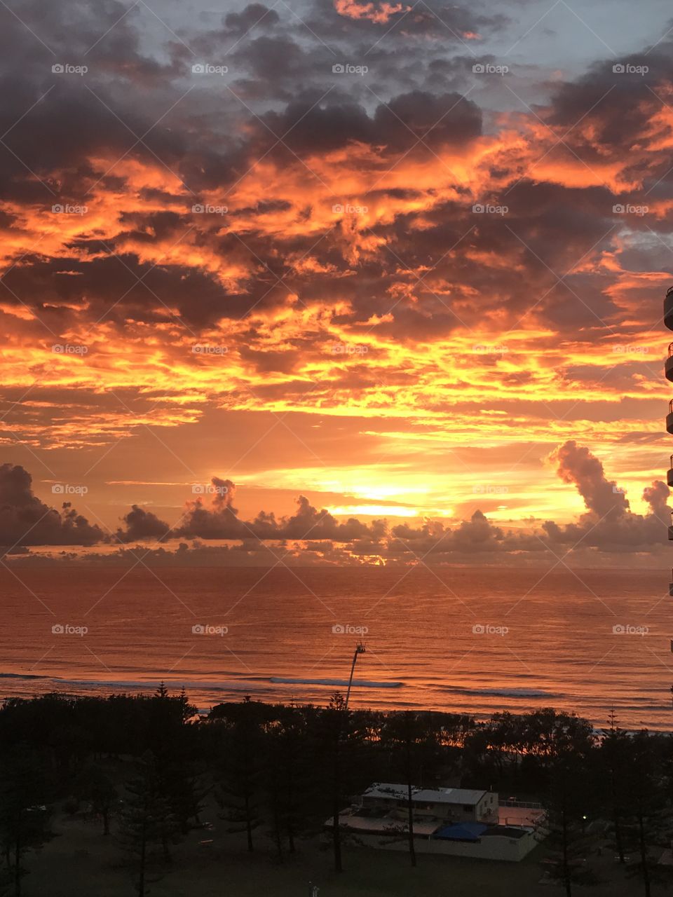 Dawn over Main Beach