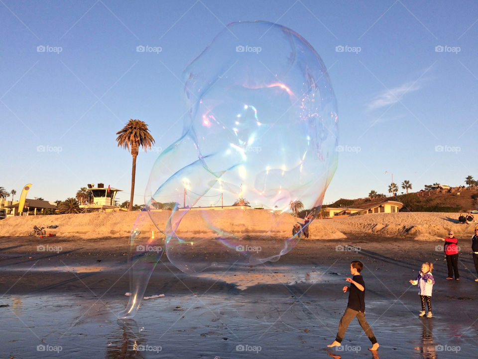 Giant bubbles on the beach