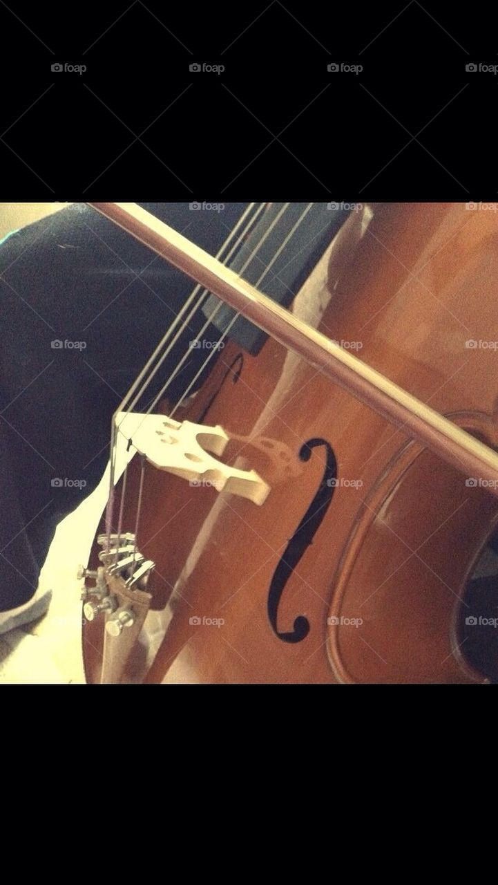 Cello Play