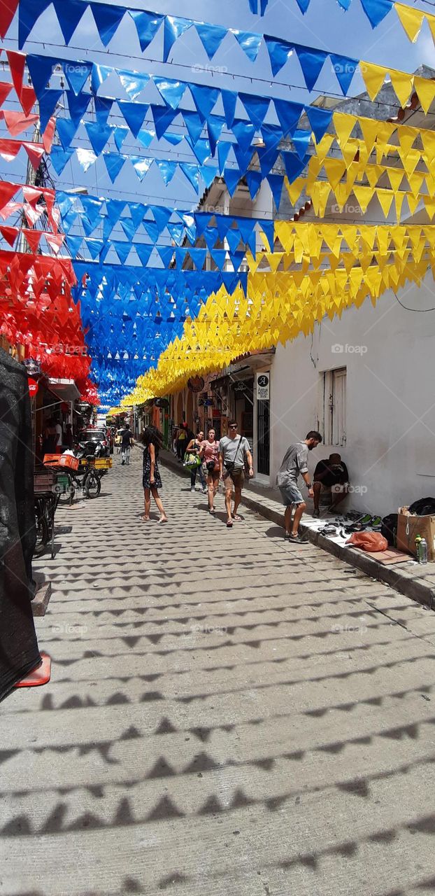 Cada calle de Cartagena  es un arcoíris 🌈