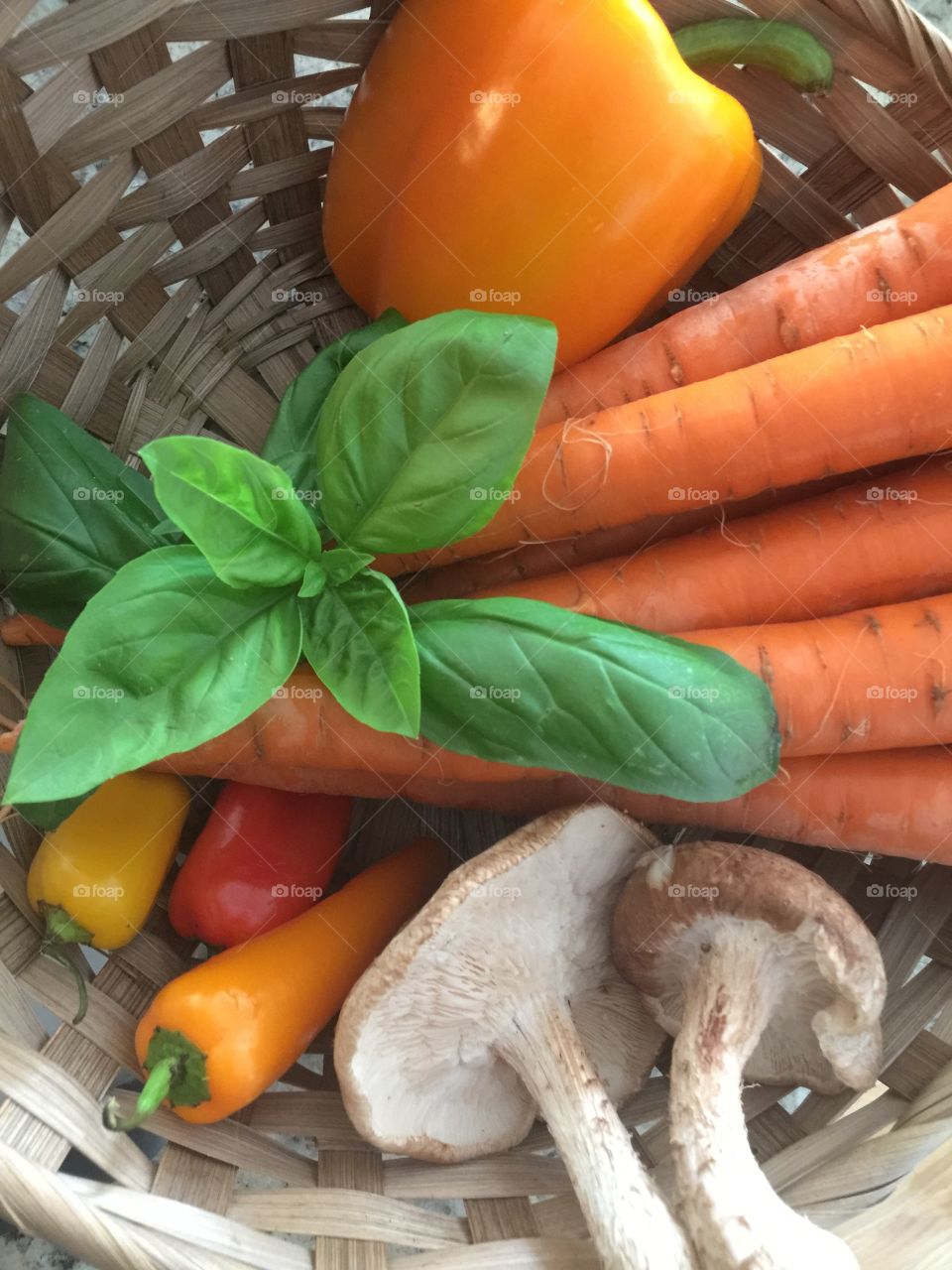 Basil carrots and peppers