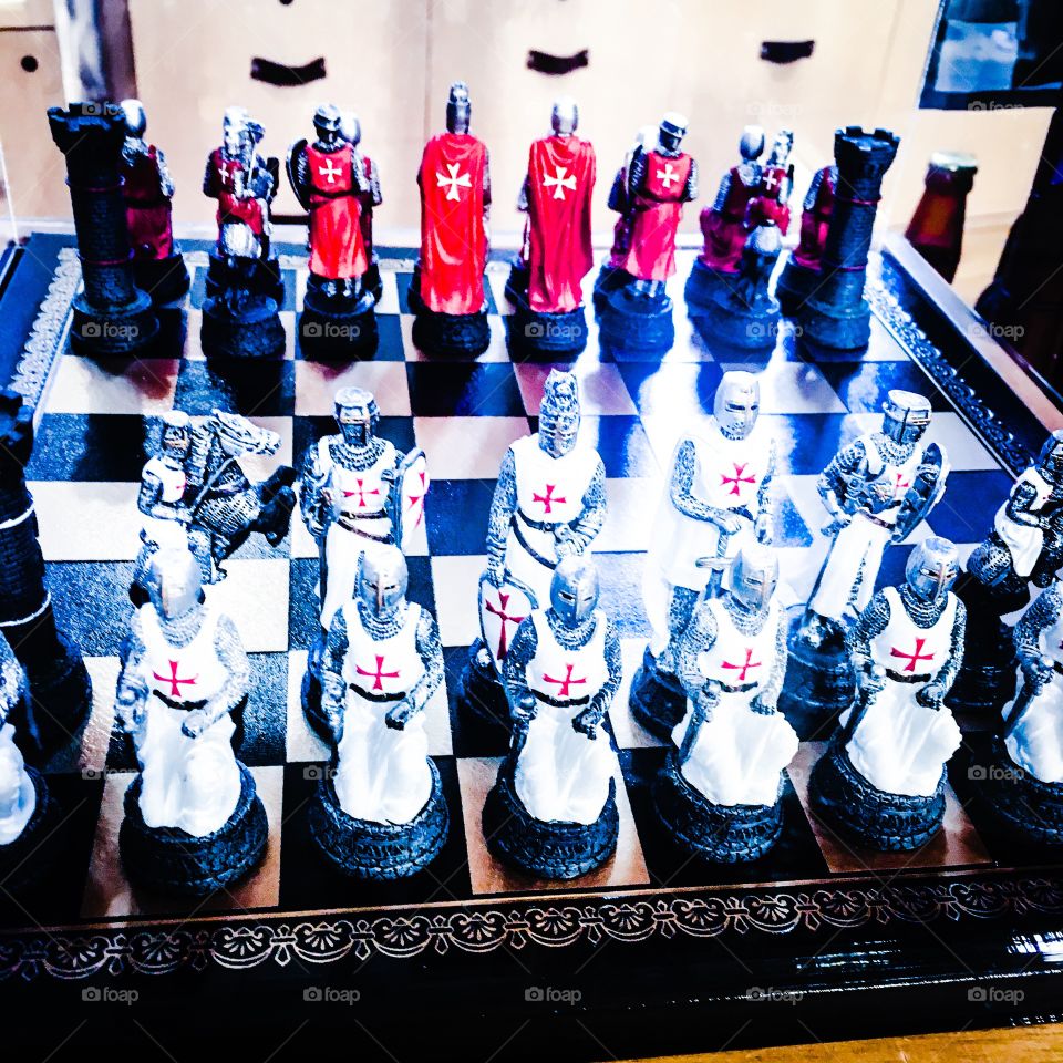 Knights chess. 