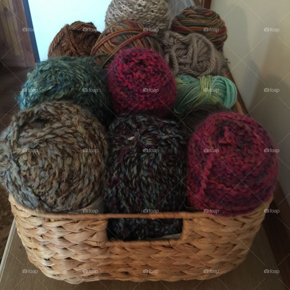 Yarn basket