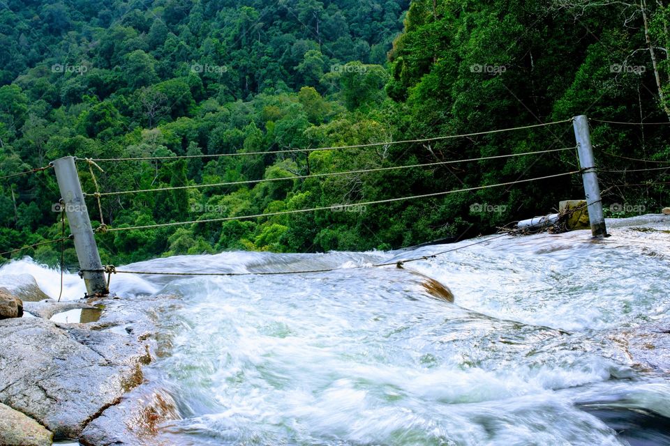 End of stream and waterfall begins