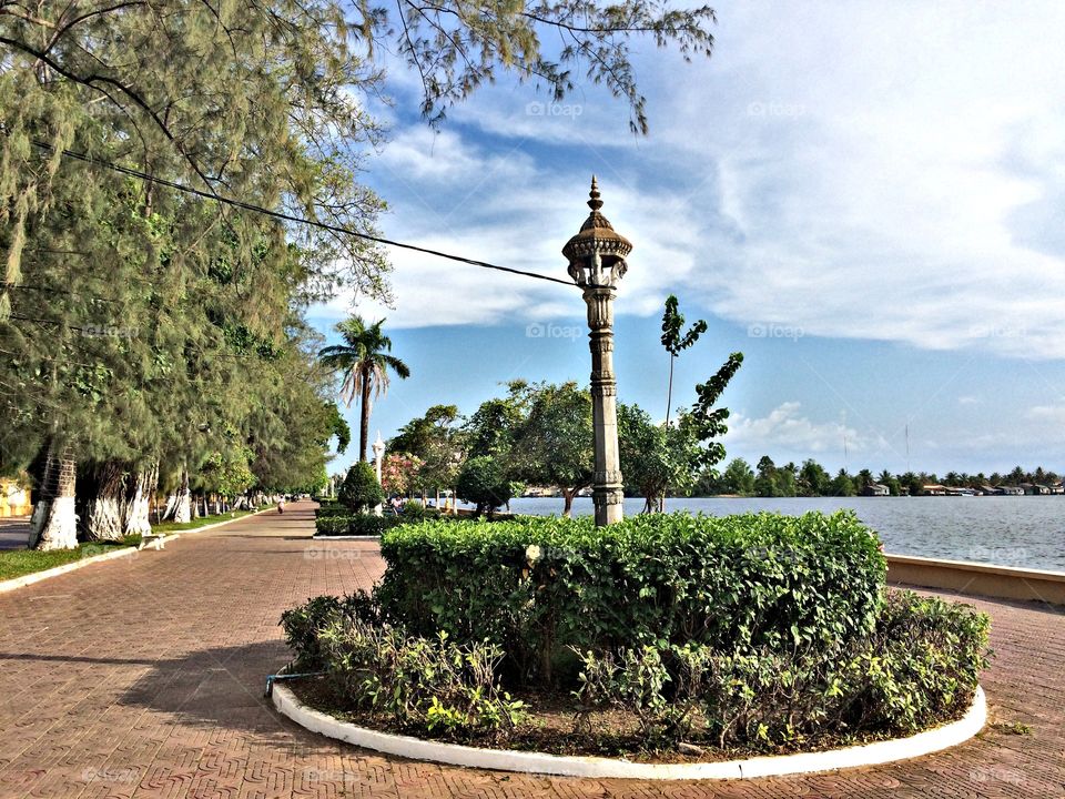 Better to see something once than hear about it a thousand times.😊