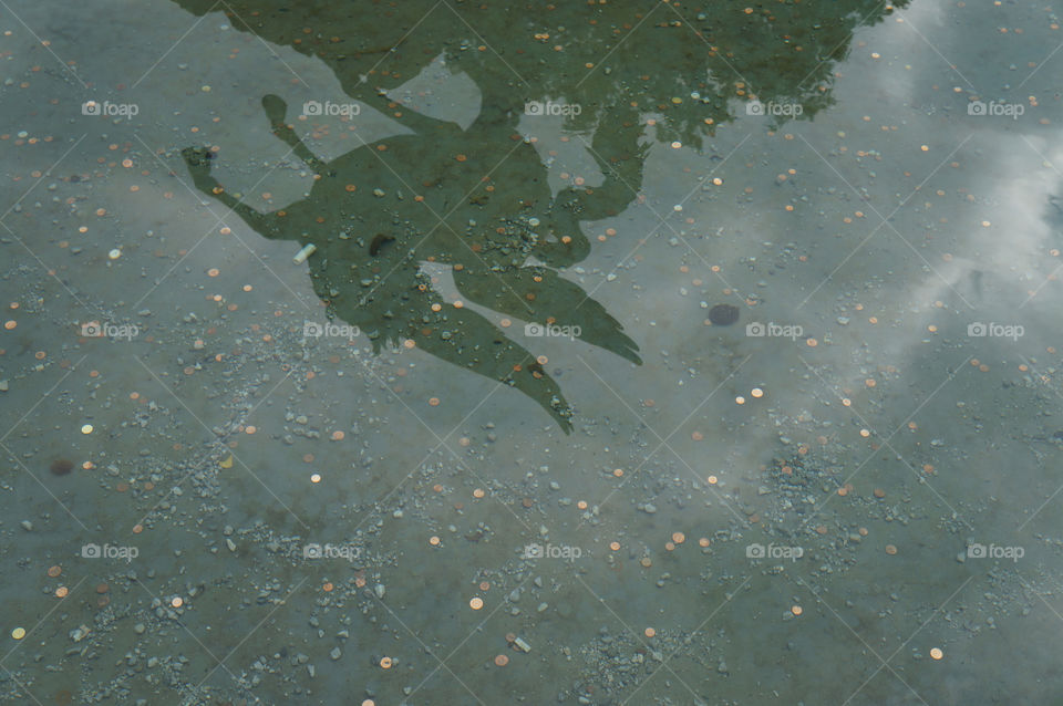 water fountain reflection salzburg by lexlebeur