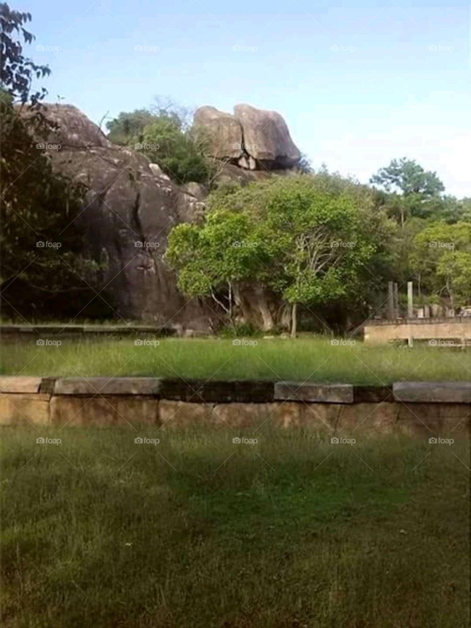 ancient rulns srilanka
