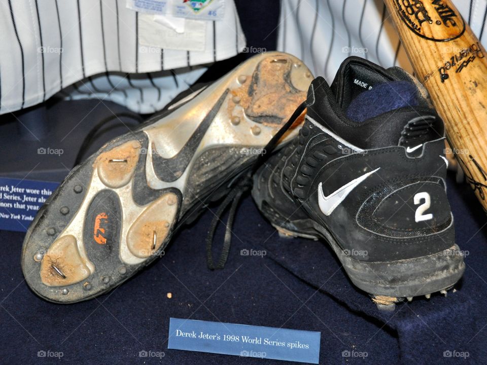 Derek Jeter's Cleats 98' WS. Game worn cleats by Derek Jeter during the 98' WS. Greatest shortstop on the greatest team.
Zazzle.com/Fleetphoto