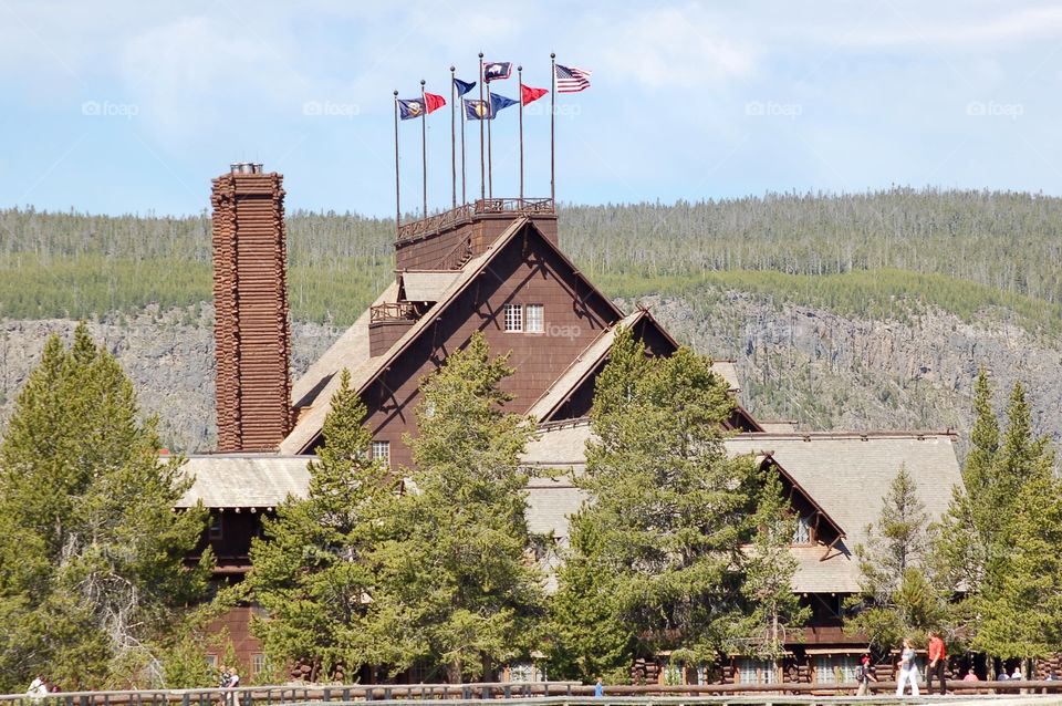 Old Faithful Inn