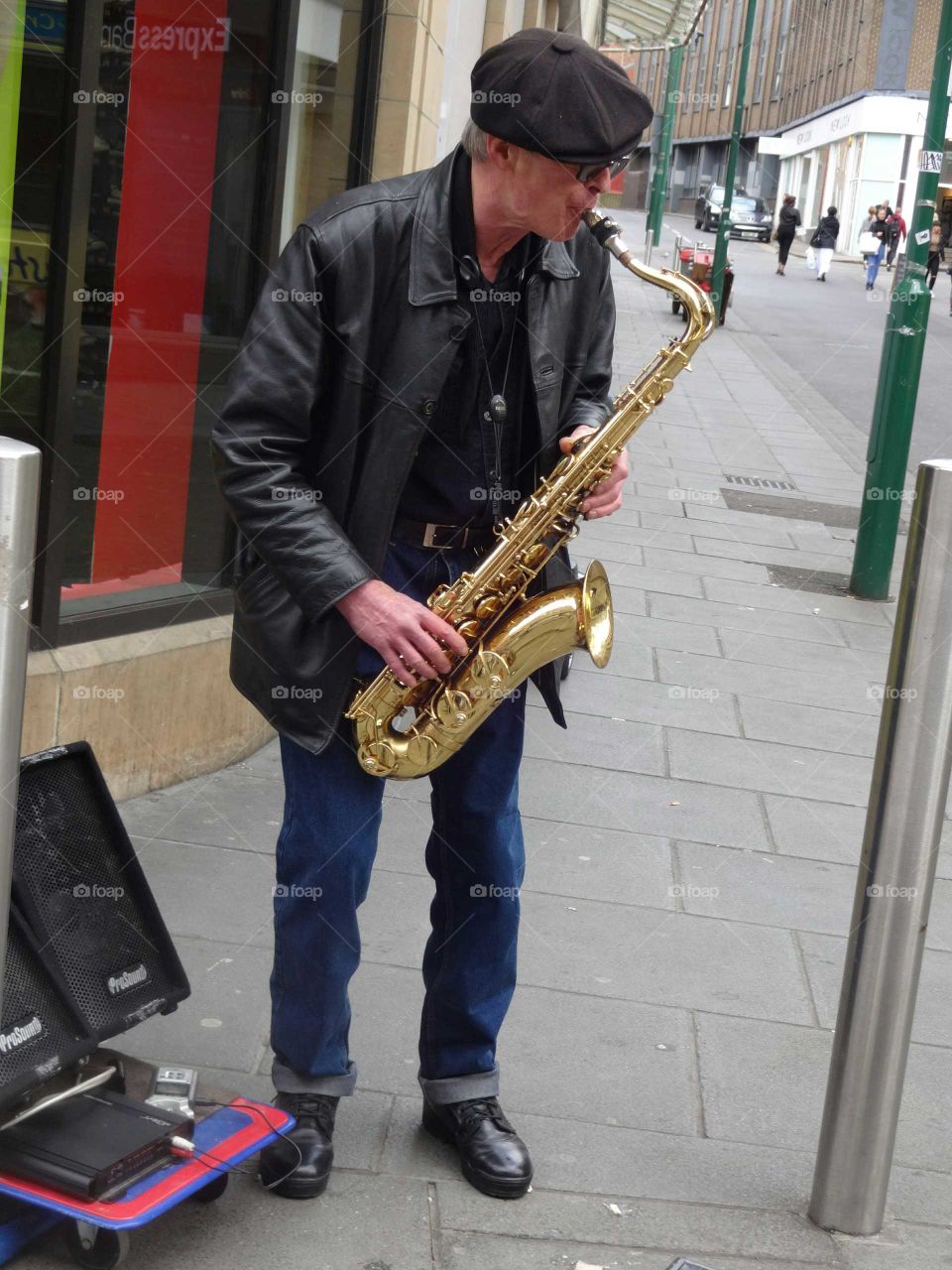 The man who plays the saxophone