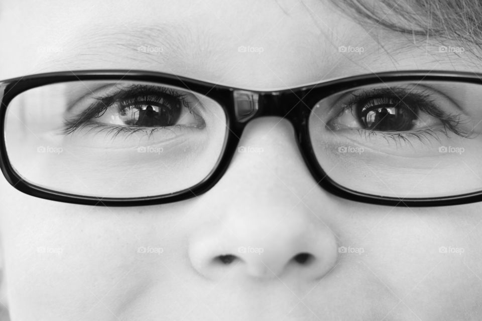 Toddler showing off her eyes