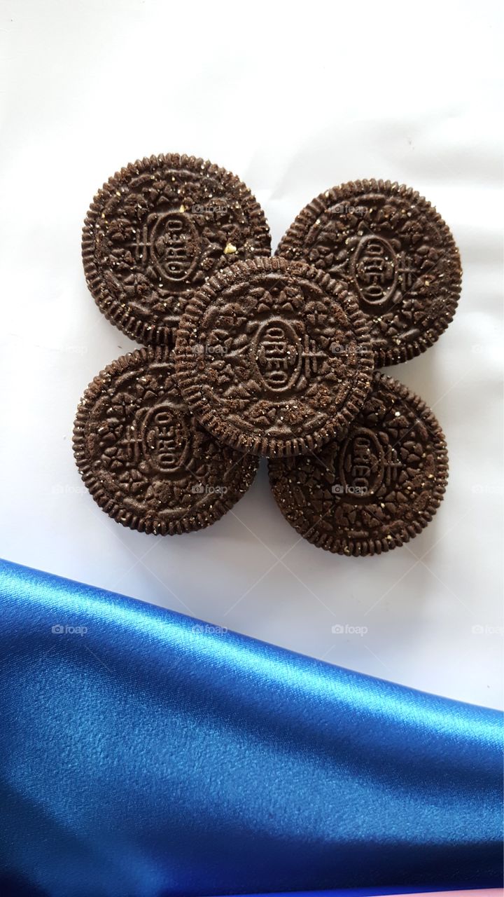 Blue oreo