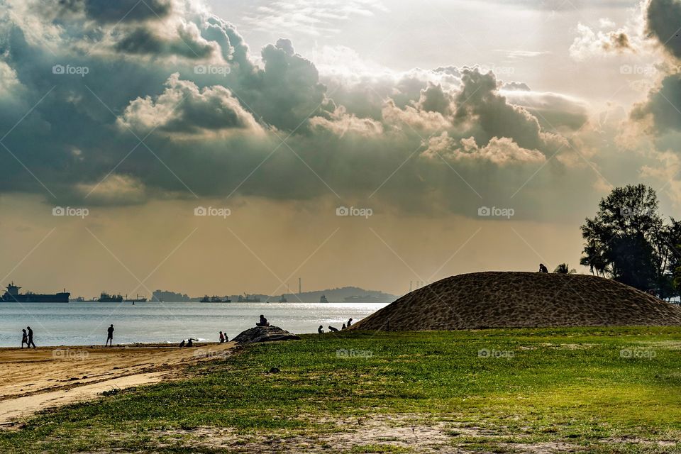 Beautiful sunset scenery by the beach