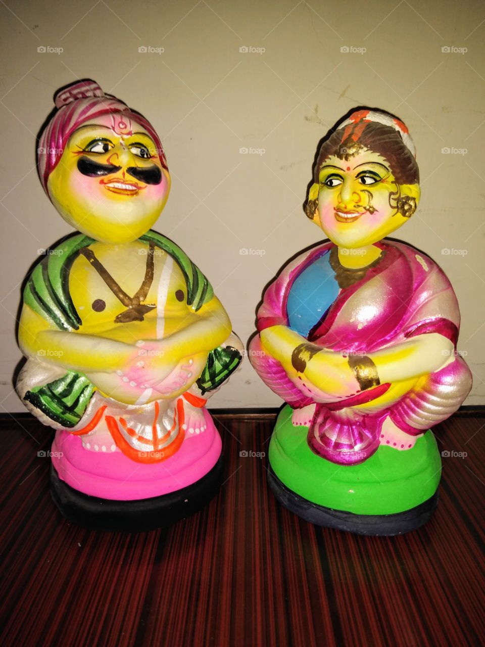 authentic Indian merchant and his wife , also known as Seth n sethani