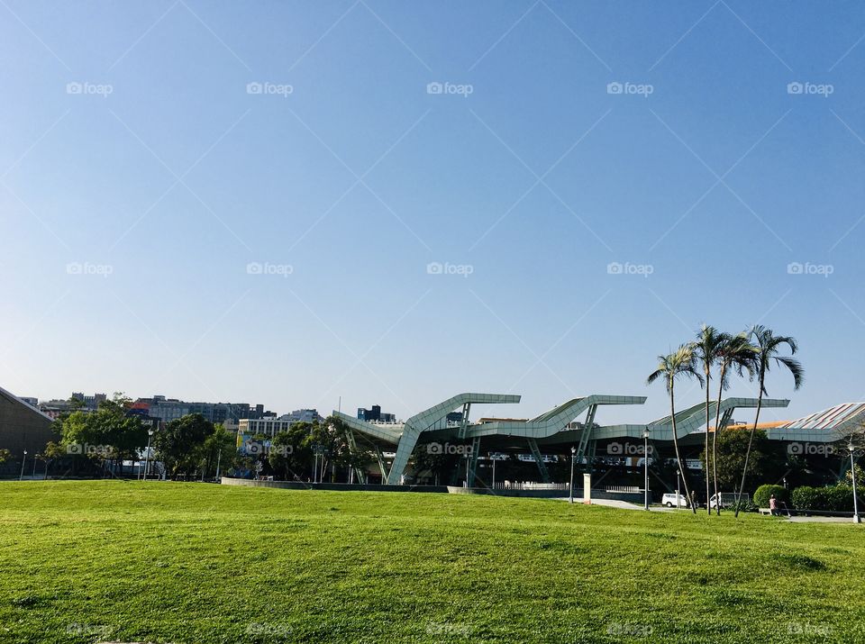 The best scenery from behind the farmer’s market located at Taipei expo park Yuanshan District.