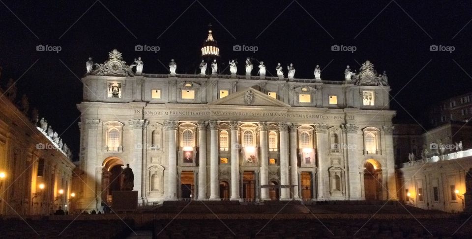 Vatican by night 