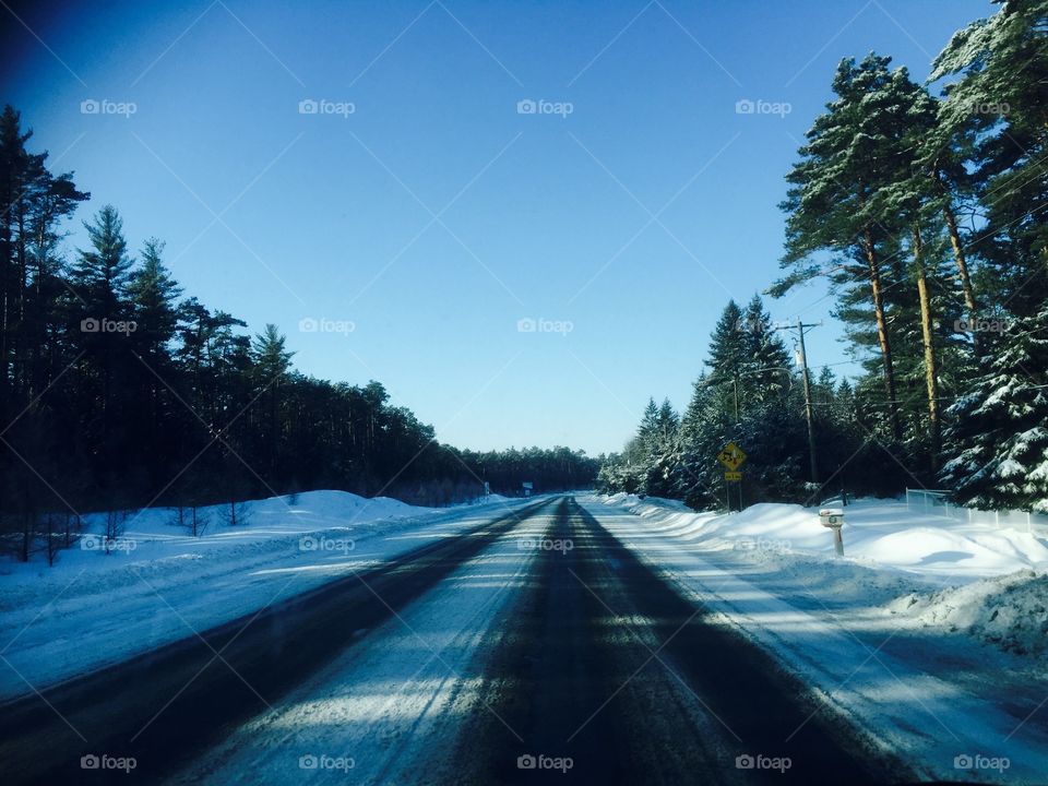 On the road again . To lachute , in Quebec ,Canada . Winter 