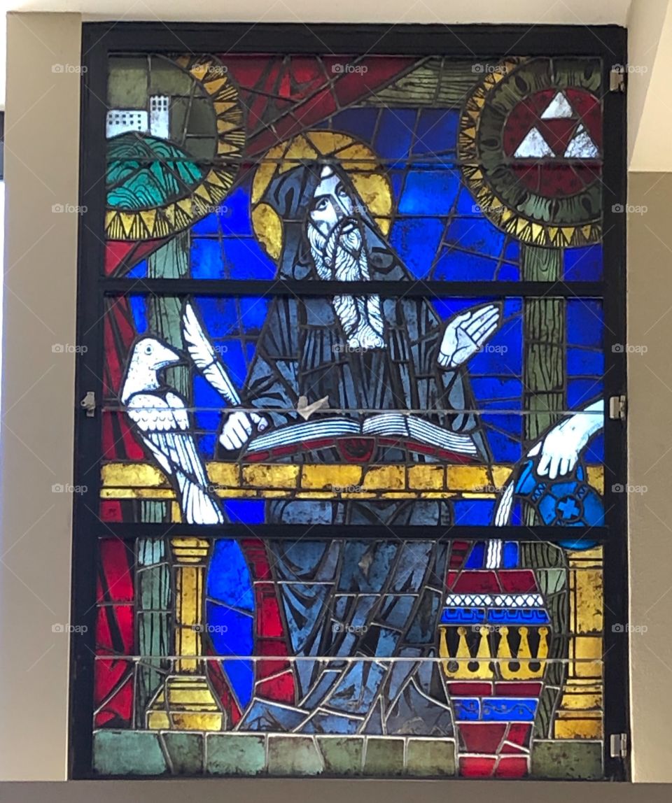 Stained Glass image of St John the Apostle 