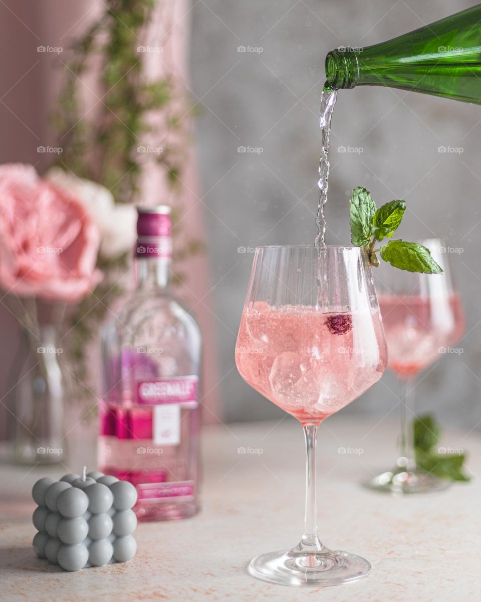 Pink cocktail 