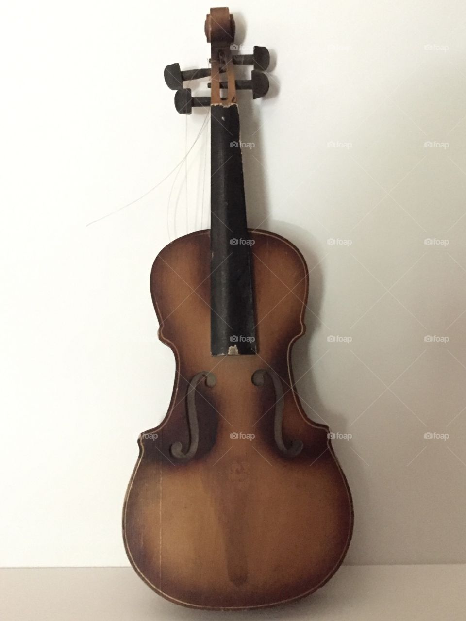 Broken Violin
