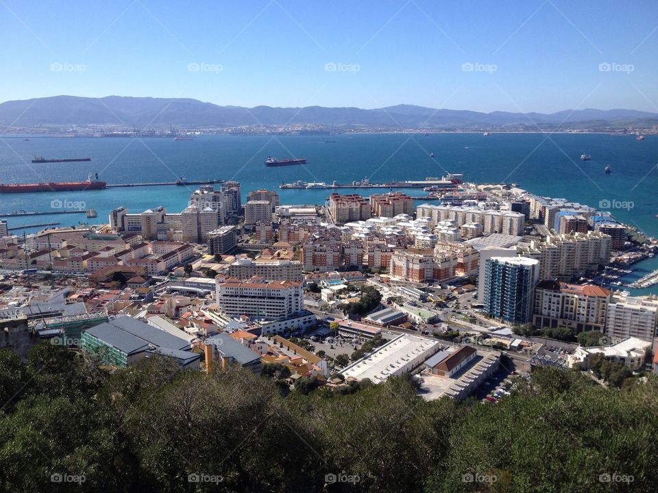 City, light and ships