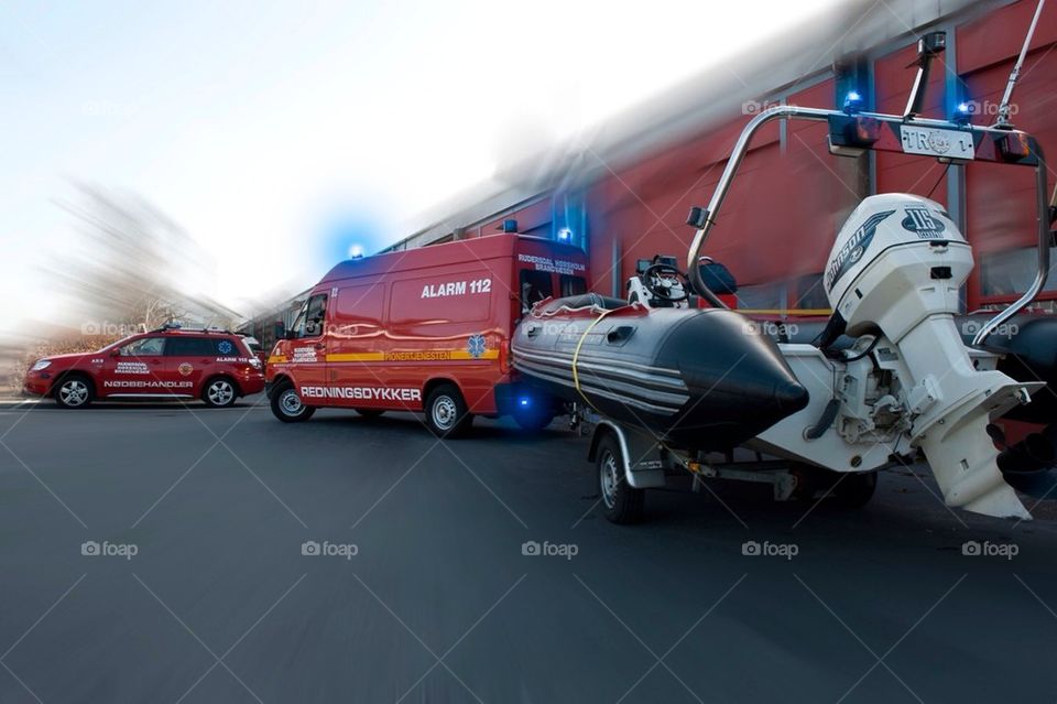 landscape firetruck rescue divers by wense