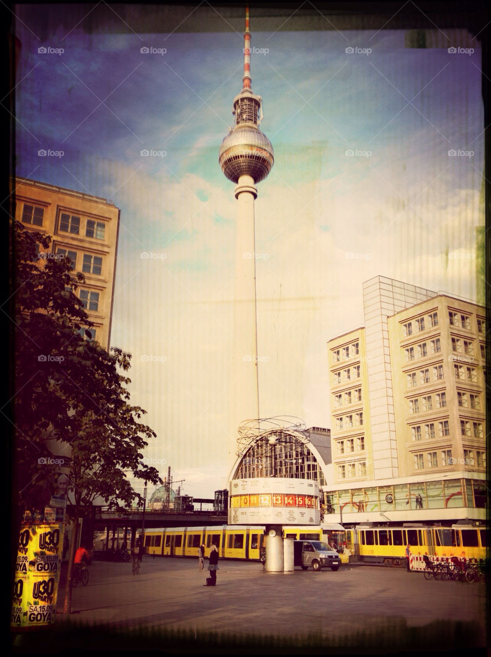 square place berlin tower by dxx004