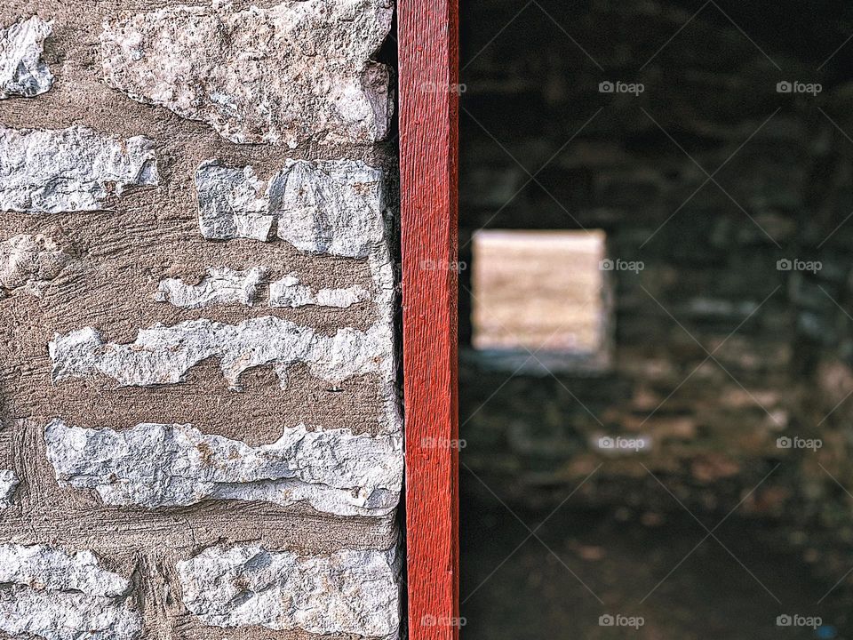 Old buildings in the United States of America, old buildings in parks of the USA, focused lenses, window and doorway in an old home in the USA, simple composition of a frame 