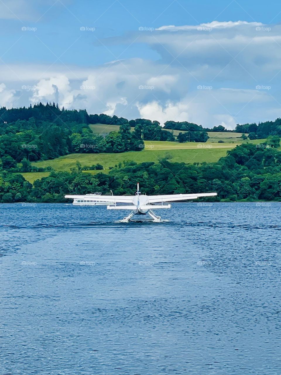 Day trip on sea plane 