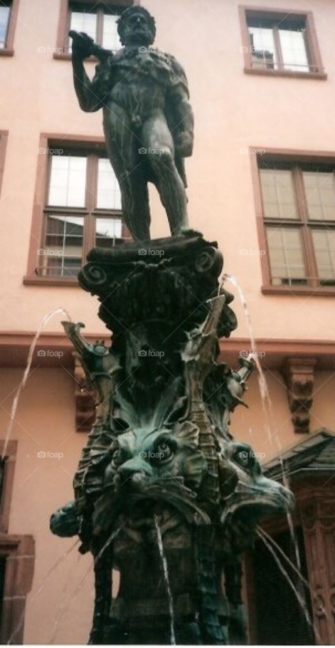 Fountain on Frankfurt 