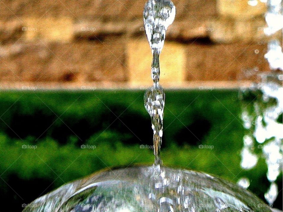 Water Fountain Falling