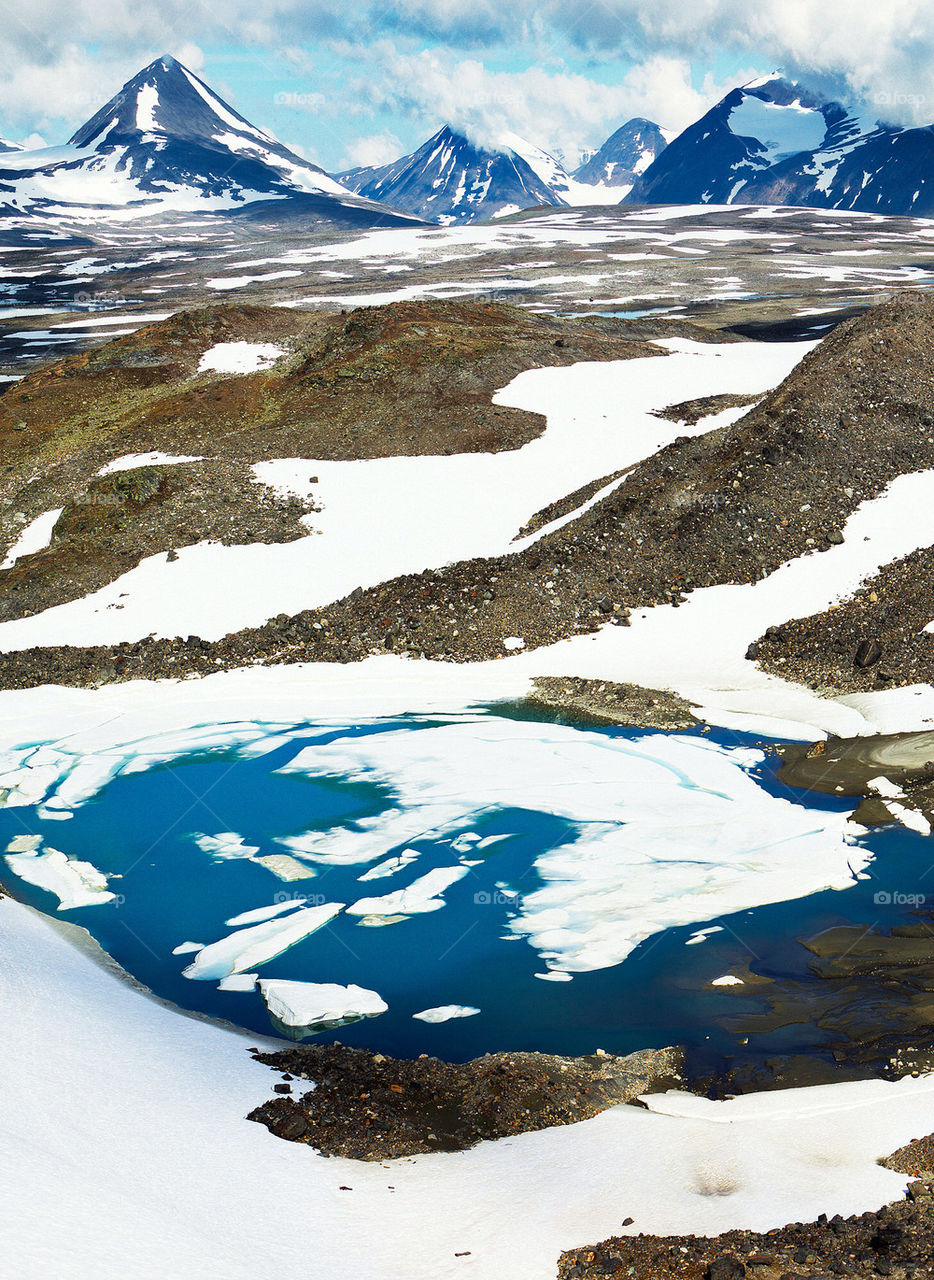 Glacier lake