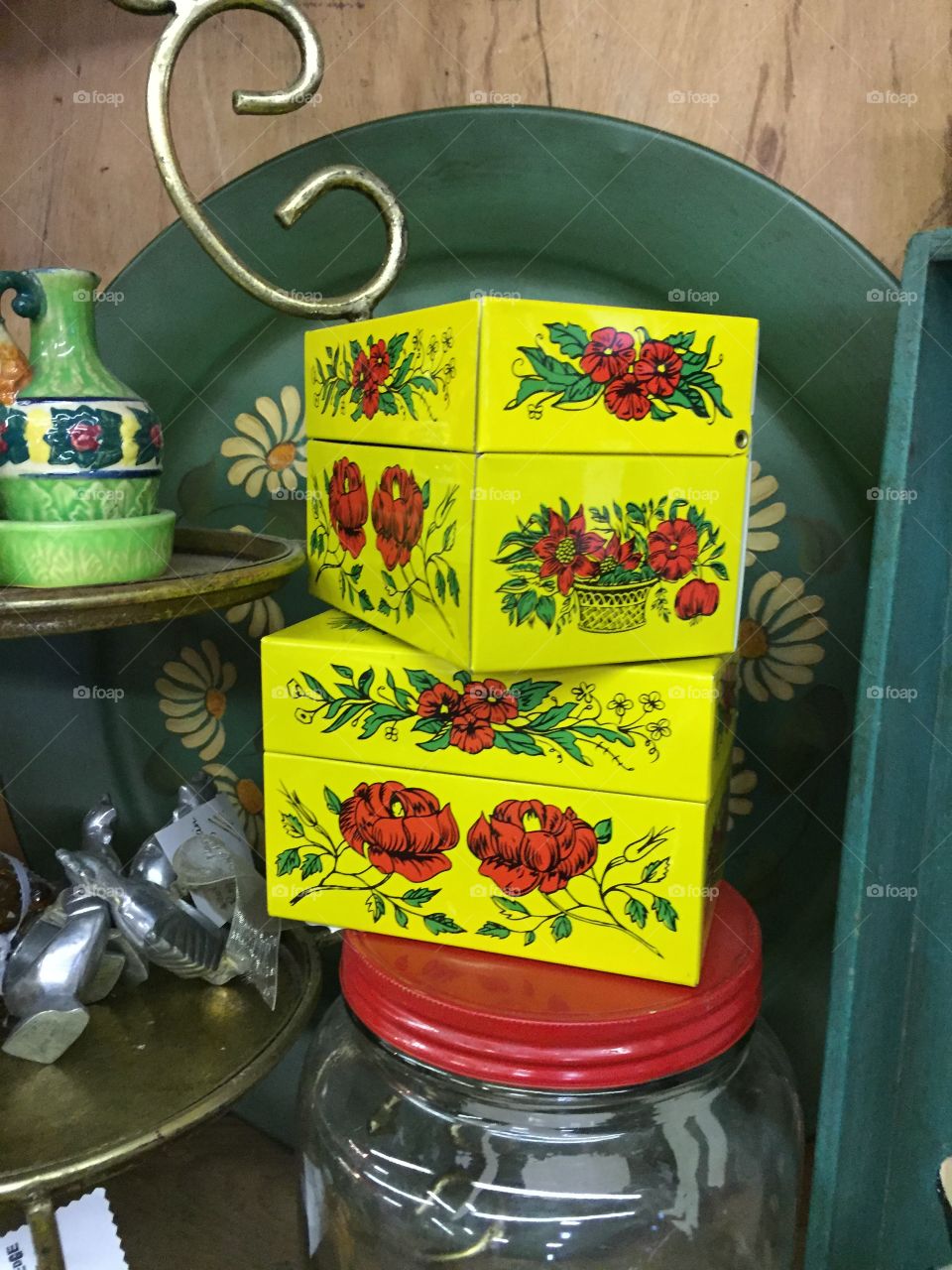 Vintage recipe boxes. Main colors r d and yellow