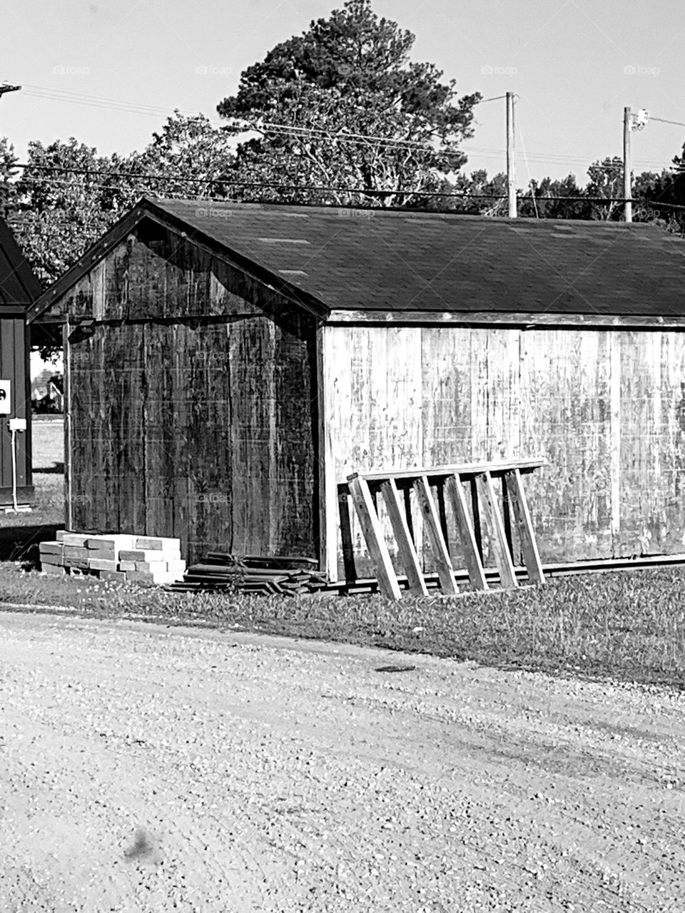 B&W shed