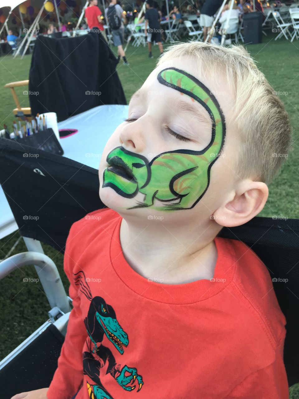 Face painting fun 