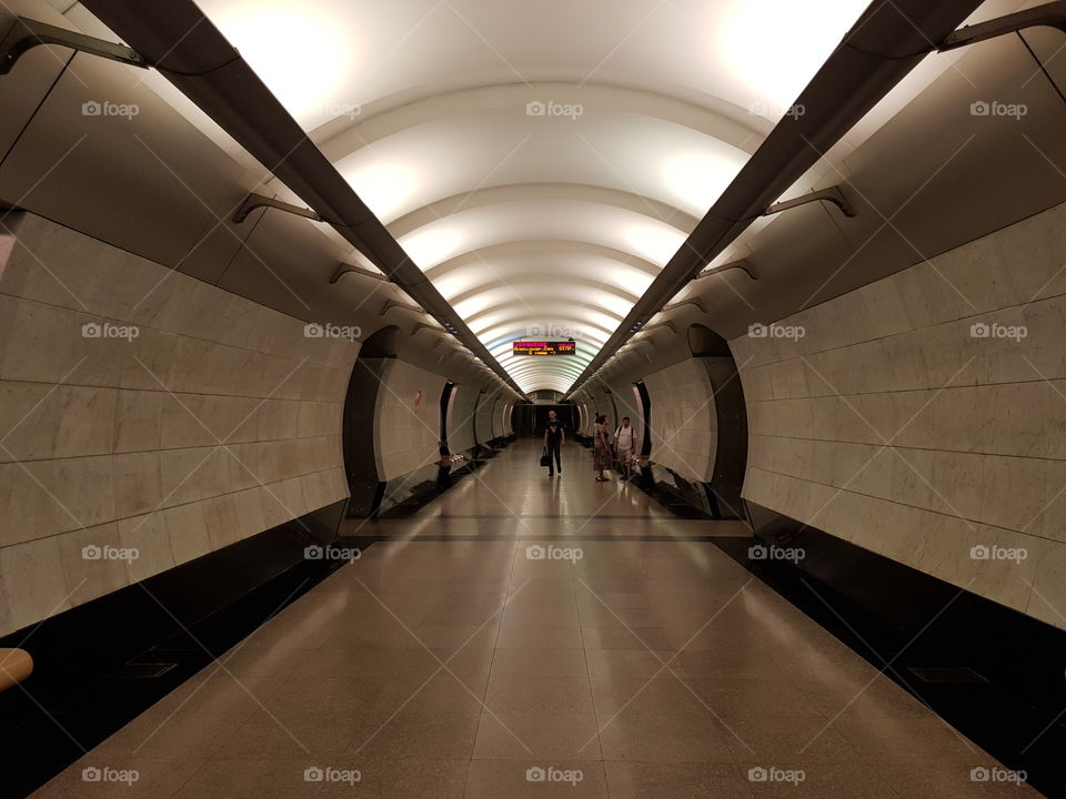 Symmetry in a metro station