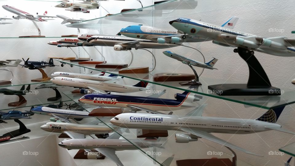 Model Airplanes . Model Airplanes Collection 
