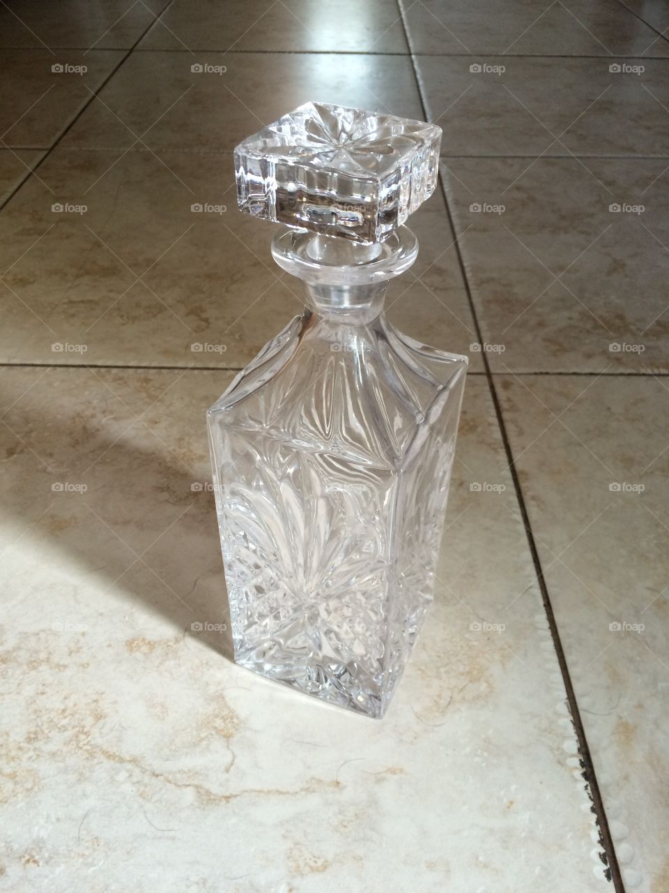 Crystal decanter 