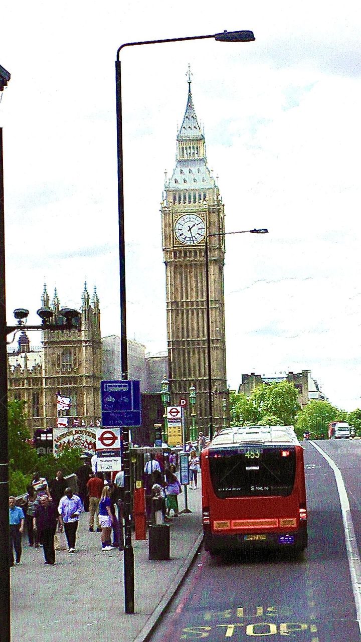 Big Ben in the background of a London street 