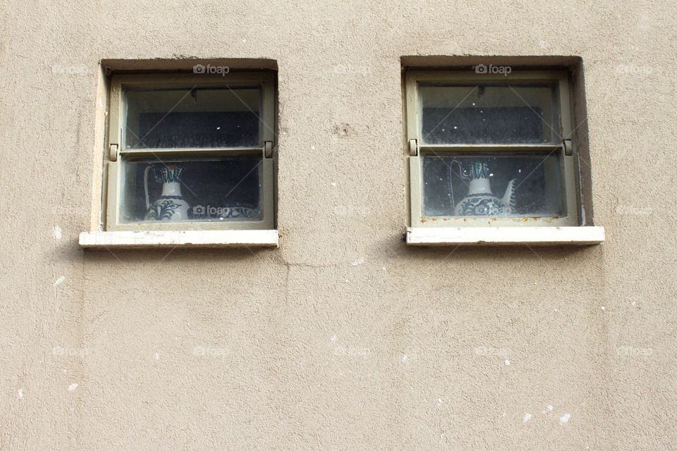 square window tea pot by barkai