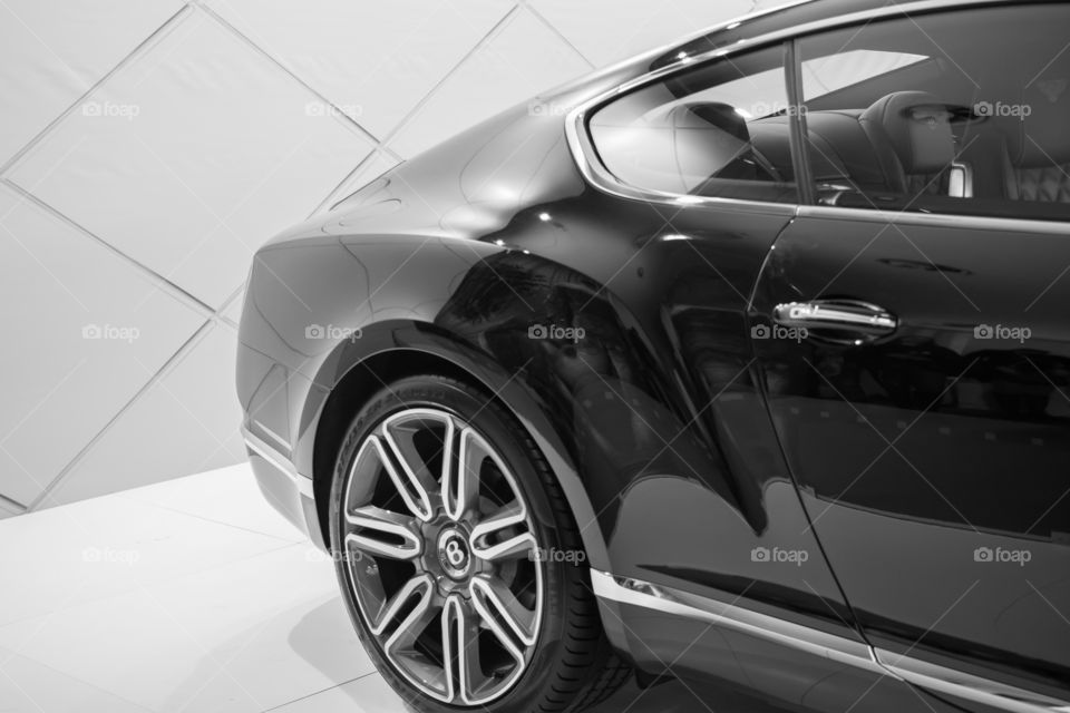 bentley continental GT luxury car with W12 engine