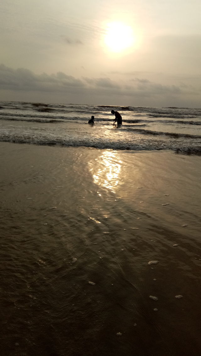 sky sun sea....