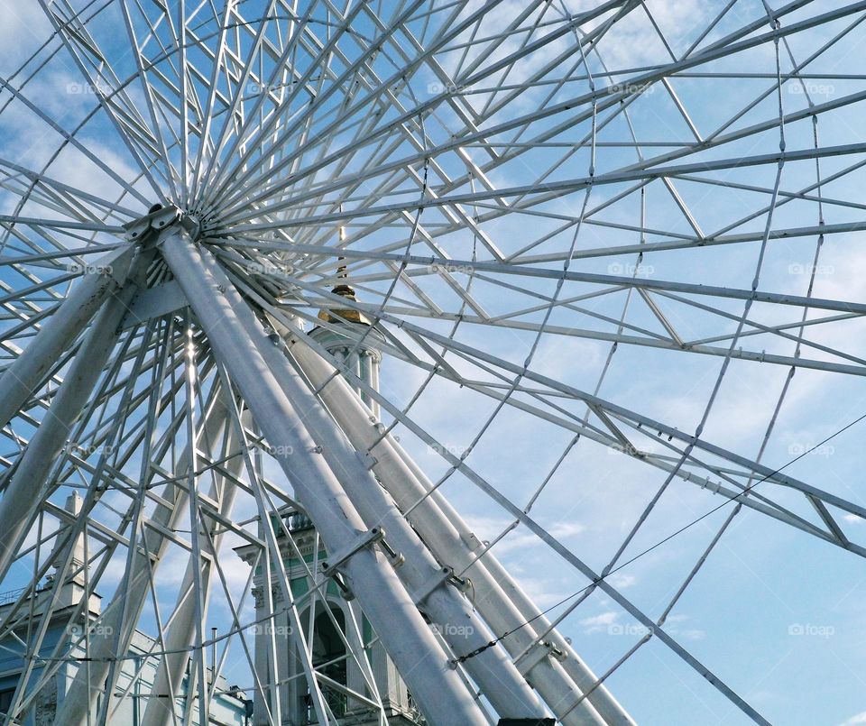 Ferris wheel in the city of Kiev