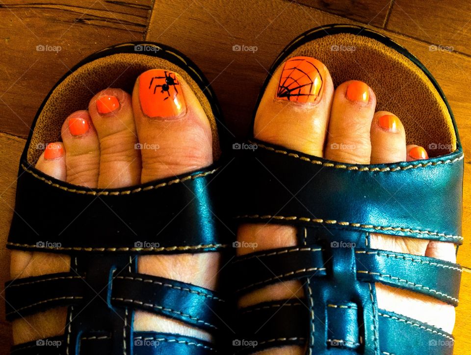Fun toenails for Halloween