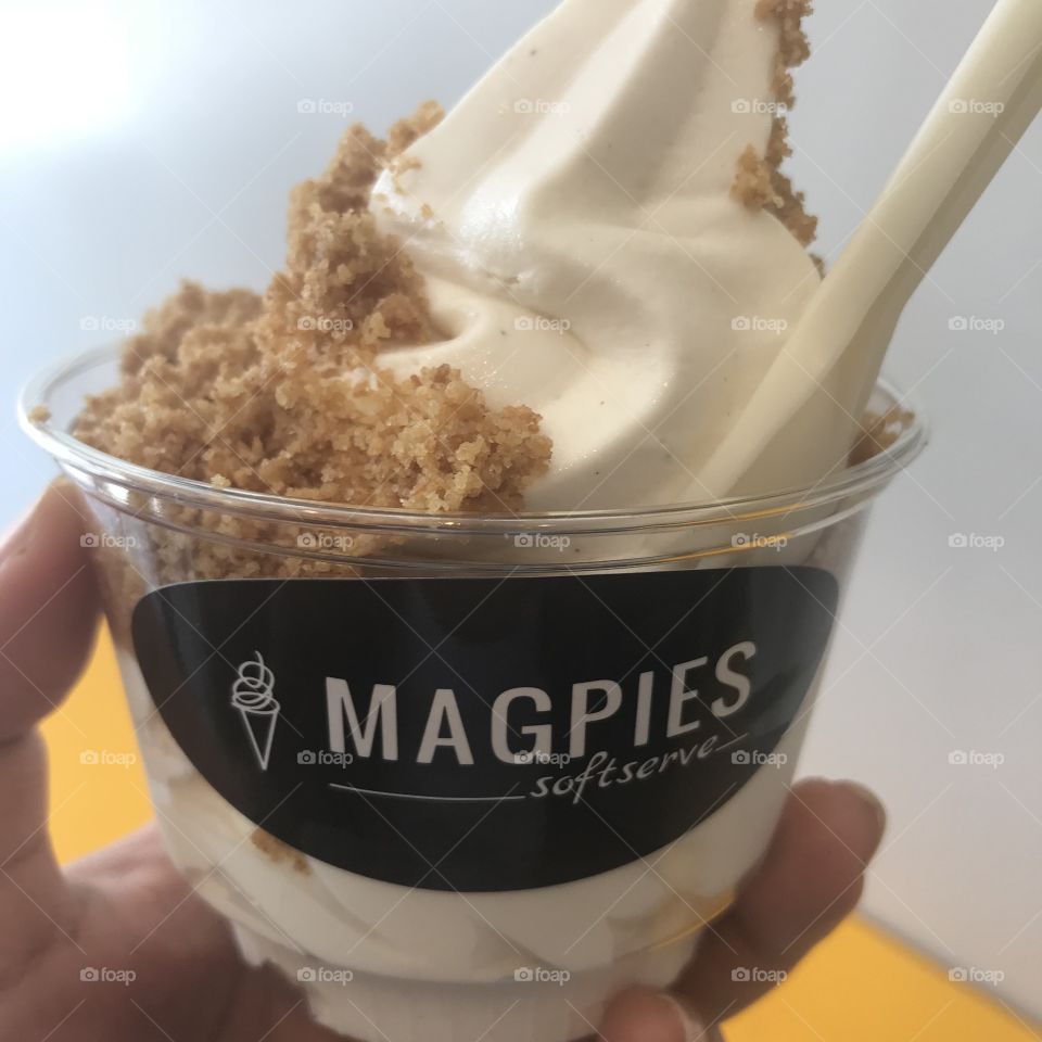 Soft serve at Magpies in Silverlake