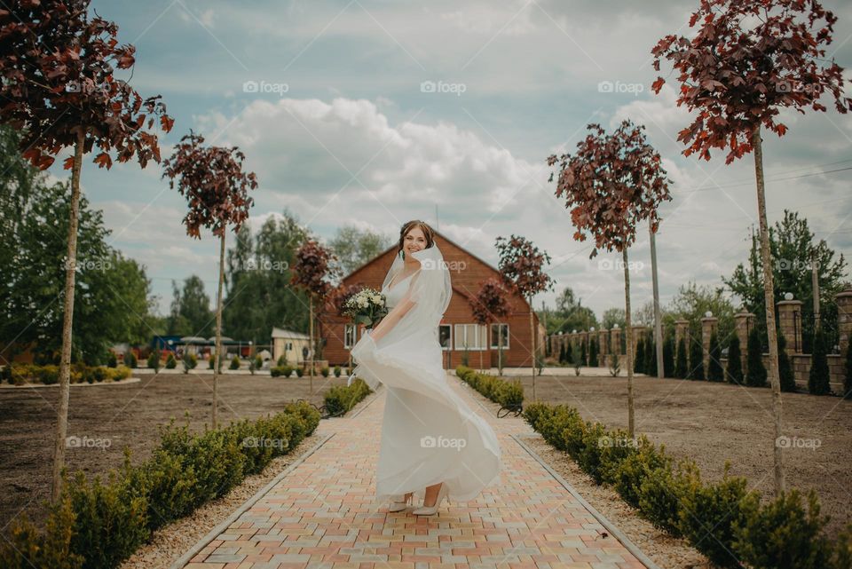 The bride during a photo session