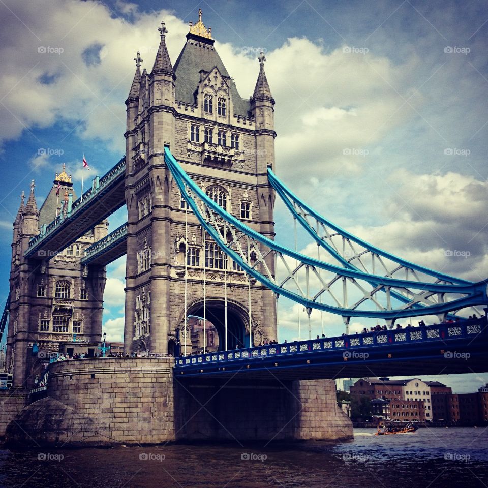 Tower Bridge (London)
