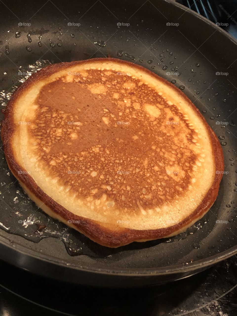 Golden pancake 