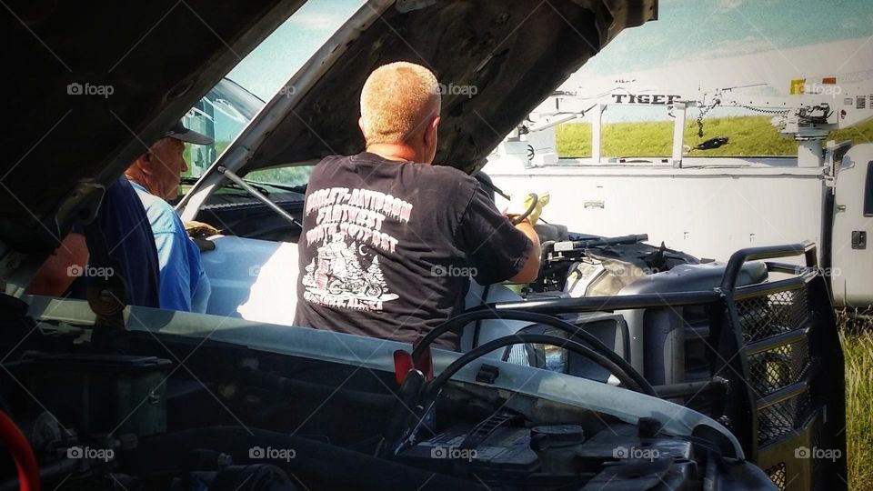 Roadside Service working under the hood