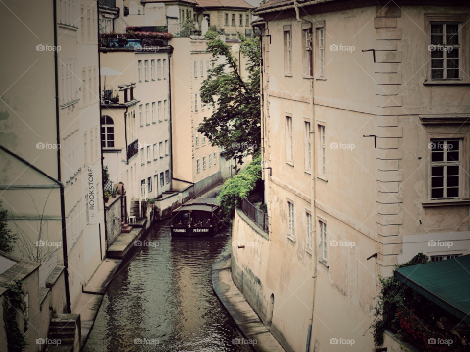 water buildings river prague by chester29